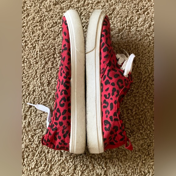 H&M Divided Red & Black Cheetah Print Canvas Sneakers - Picture 5 of 6